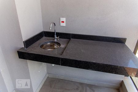 Pia de apartamento à venda com 3 quartos, 90m² em Vila Assunção, Santo André