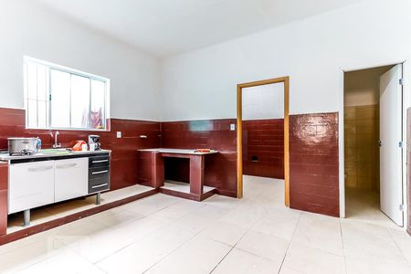 Casa à venda com 250m², 3 quartos e 1 vaga Casa à venda com 250m², 3 quartos e 1 vagaCozinha