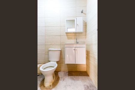 Casa à venda com 250m², 3 quartos e 1 vaga Casa à venda com 250m², 3 quartos e 1 vagaBanheiro