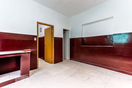 Casa à venda com 250m², 3 quartos e 1 vaga Casa à venda com 250m², 3 quartos e 1 vagaCozinha