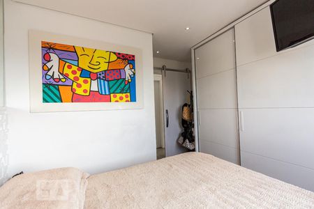 Apartamento à venda com 116m², 2 quartos e 2 vagas Apartamento à venda com 116m², 2 quartos e 2 vagasSuíte