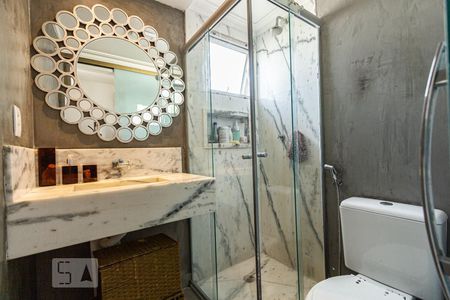 Apartamento à venda com 116m², 2 quartos e 2 vagas Apartamento à venda com 116m², 2 quartos e 2 vagasBanheiro da Suíte