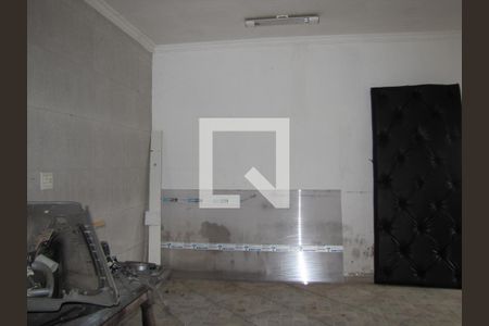 Casa à venda com 413m², 5 quartos e 6 vagasGara