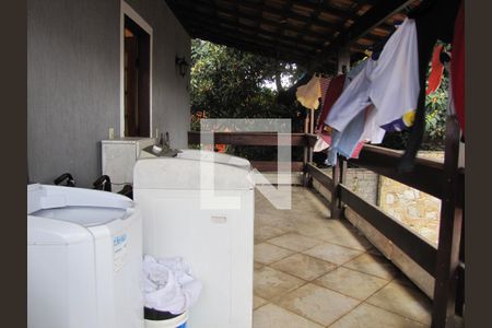 Casa à venda com 413m², 5 quartos e 6 vagasVaranda