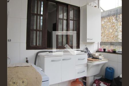 Casa à venda com 413m², 5 quartos e 6 vagasÁrea de Serviço