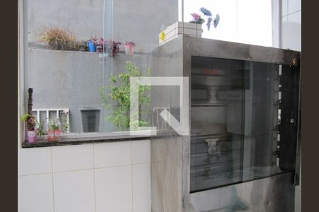 Casa à venda com 413m², 5 quartos e 6 vagasÁrea de Serviço