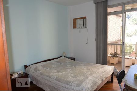 Apartamento à venda com 192m², 4 quartos e 2 vagasSuíte 2