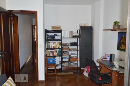 Apartamento à venda com 192m², 4 quartos e 2 vagasQuarto 1