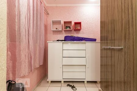Casa à venda com 136m², 3 quartos e 2 vagas Casa à venda com 136m², 3 quartos e 2 vagasCloset quarto 2