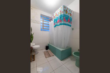 Apartamento para alugar com 120m², 3 quartos e sem vaga Apartamento para alugar com 120m², 3 quartos e sem vagaBanheiro