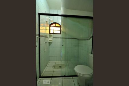 Casa à venda com 302m², 3 quartos e 2 vagasBanheiro Social