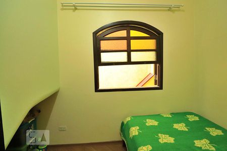 Casa à venda com 302m², 3 quartos e 2 vagasQuarto 2