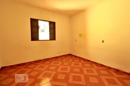 Casa à venda com 302m², 3 quartos e 2 vagasCasa Fundos - Quarto