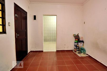 Casa à venda com 302m², 3 quartos e 2 vagasCasa Fundos - Sala