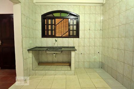 Casa à venda com 302m², 3 quartos e 2 vagasCasa Fundos - Cozinha