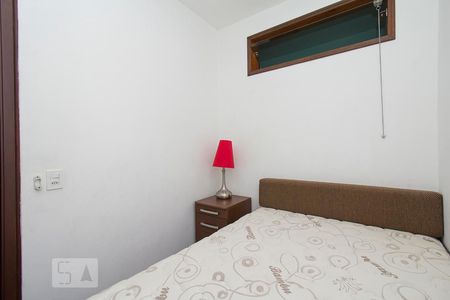 Casa à venda com 285m², 7 quartos e 3 vagasPiso Térreo - Quarto 2