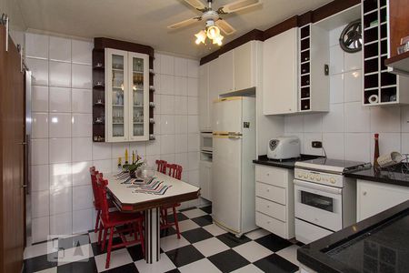 Casa à venda com 285m², 7 quartos e 3 vagasPiso 3 - Cozinha 