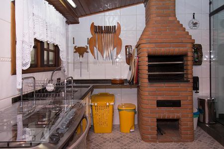 Casa à venda com 285m², 7 quartos e 3 vagasPiso 1 - Churrasqueira