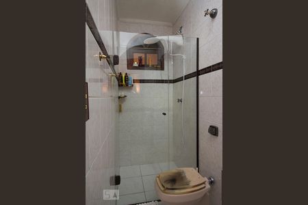 Casa à venda com 285m², 7 quartos e 3 vagasPiso 2 - Banheiro da Suíte 2