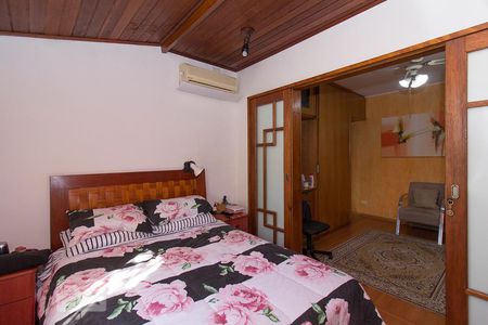 Casa à venda com 285m², 7 quartos e 3 vagasPiso 2 - Quarto Suíte 2