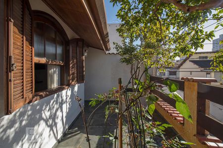 Casa à venda com 285m², 7 quartos e 3 vagasPiso 2 - Varanda