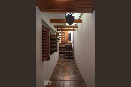 Casa à venda com 285m², 7 quartos e 3 vagasPiso Térreo - Acesso Churrasqueira / Piscina