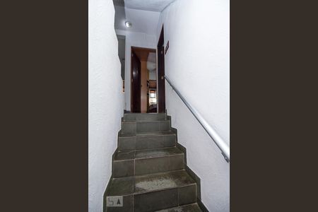 Casa à venda com 285m², 7 quartos e 3 vagasEscada - Acesso Piso 3