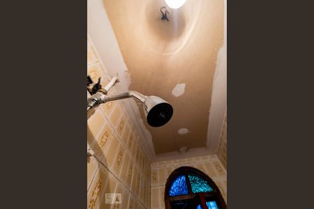 Casa à venda com 250m², 3 quartos e 1 vaga Casa à venda com 250m², 3 quartos e 1 vagaBanheiro da Suíte