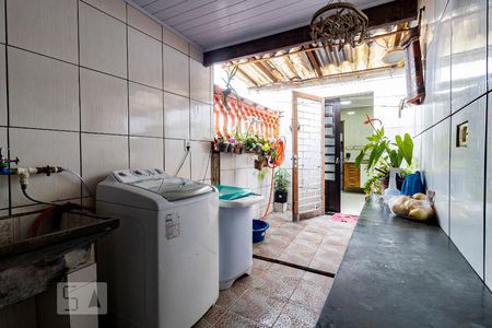 Casa à venda com 250m², 3 quartos e 1 vaga Casa à venda com 250m², 3 quartos e 1 vagaÁrea de Serviço