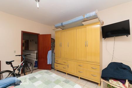 Casa à venda com 200m², 5 quartos e 2 vagas Casa à venda com 200m², 5 quartos e 2 vagasQuarto 4