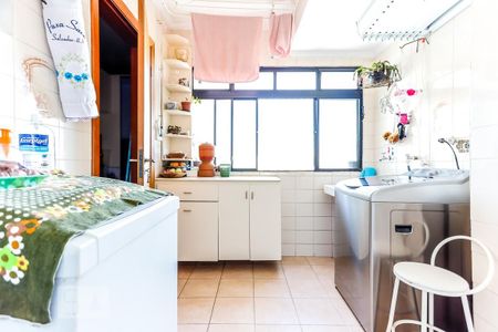 Apartamento à venda com 93m², 3 quartos e 2 vagasCozinha