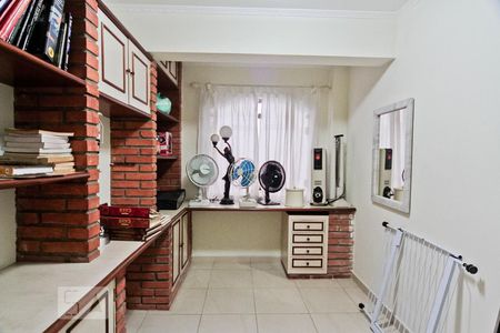 Casa à venda com 364m², 4 quartos e 5 vagas Casa à venda com 364m², 4 quartos e 5 vagasQuarto de hospede