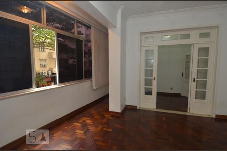 Sala de apartamento à venda com 5 quartos, 200m² em Copacabana, Rio de Janeiro