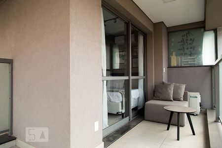 Varanda de kitnet/studio para alugar com 1 quarto, 29m² em Vila Cordeiro, São Paulo