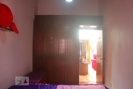 Casa à venda com 250m², 3 quartos e 3 vagasQuarto 3