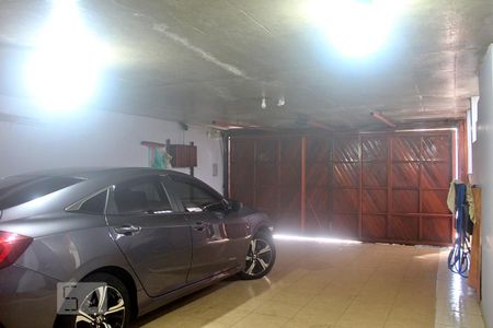 Casa à venda com 250m², 3 quartos e 3 vagasGaragem