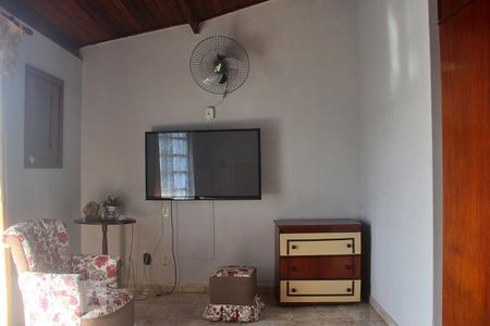 Casa à venda com 250m², 3 quartos e 3 vagasQuarto Suíte