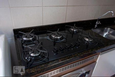 Apartamento à venda com 64m², 2 quartos e 1 vaga Apartamento à venda com 64m², 2 quartos e 1 vagaCozinha