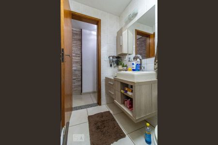 Apartamento à venda com 93m², 3 quartos e 1 vaga Apartamento à venda com 93m², 3 quartos e 1 vagaBanheiro Social