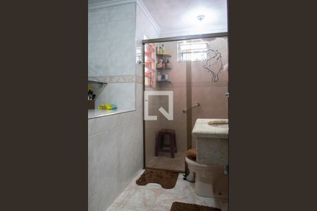 Casa à venda com 217m², 3 quartos e 1 vaga Casa à venda com 217m², 3 quartos e 1 vagaBanheiro