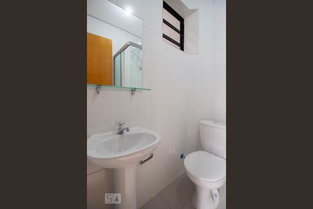 Banheiro de apartamento para alugar com 1 quarto, 22m² em Vila Sao Luis(zona Oeste), São Paulo