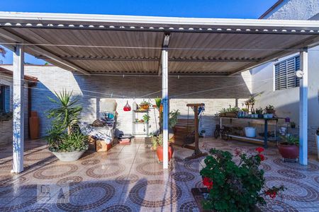 Casa à venda com 2000m², 5 quartos e 6 vagasÁrea Externa