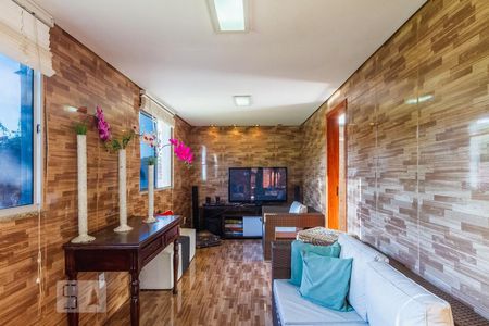 Casa à venda com 2000m², 5 quartos e 6 vagasSala do Espaço Gourmet