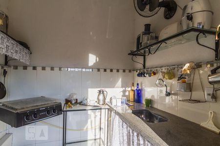 Casa à venda com 2000m², 5 quartos e 6 vagasCozinha 2