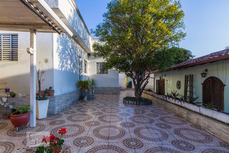 Casa à venda com 2000m², 5 quartos e 6 vagasÁrea Externa