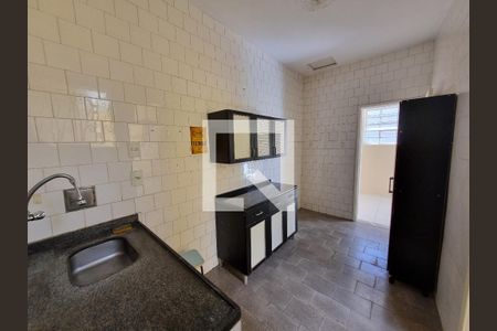 Cozinha de casa de condomínio para alugar com 2 quartos, 75m² em Engenho de Dentro, Rio de Janeiro
