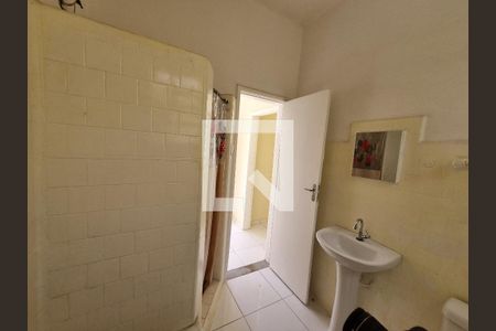 Banheiro de casa de condomínio para alugar com 2 quartos, 75m² em Engenho de Dentro, Rio de Janeiro
