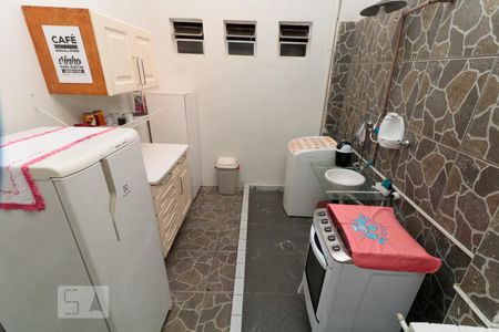Casa à venda com 150m², 3 quartos e sem vaga Casa à venda com 150m², 3 quartos e sem vagaCozinha 2