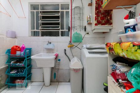 Casa à venda com 150m², 3 quartos e sem vaga Casa à venda com 150m², 3 quartos e sem vagaÁrea de serviço