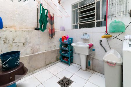 Casa à venda com 150m², 3 quartos e sem vaga Casa à venda com 150m², 3 quartos e sem vagaÁrea de serviço